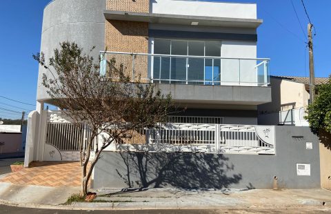 CASA À VENDA – Bairro SANTA ELISA – Avaré/SP.